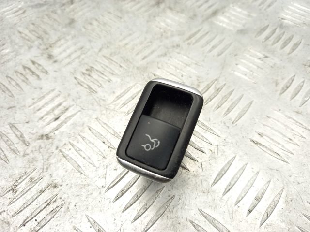 Кнопка салона привода замка 3/5 двери (ляды)/крышки багажника A2129059200 MERCEDES