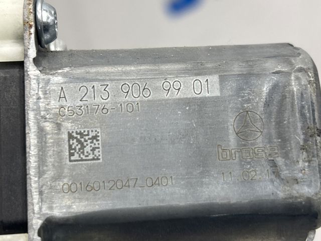 A2139069901 MERCEDES Мотор стеклоподъемника двери передней левой купить в Николаев