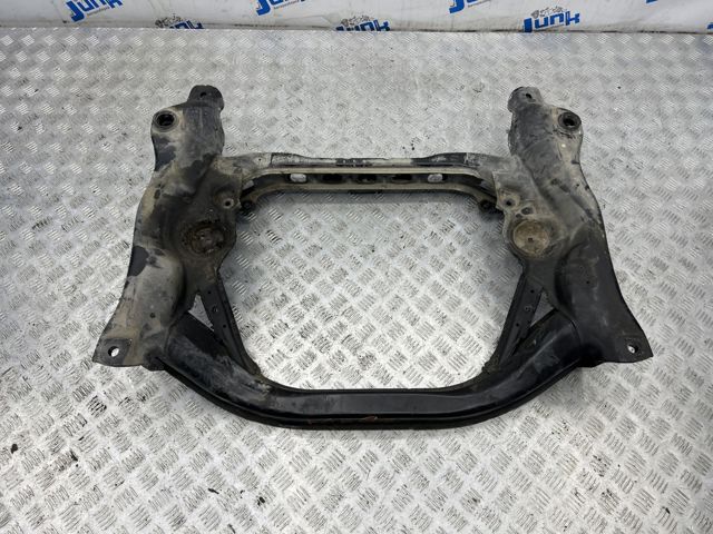 Передняя балка A2216200387 MERCEDES