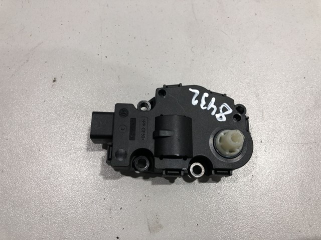 A2218200042 MERCEDES Привод заслонки печки купить в Винница