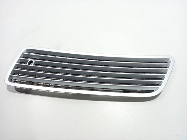 A2218800305 MERCEDES Решетка капота купить в Черновцы
