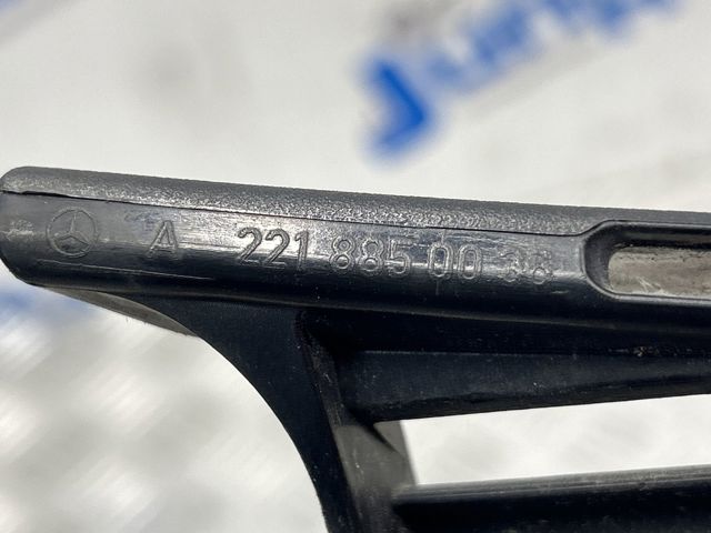 MERCEDES A2218850036 Защита бампера переднего в наличии Ровно