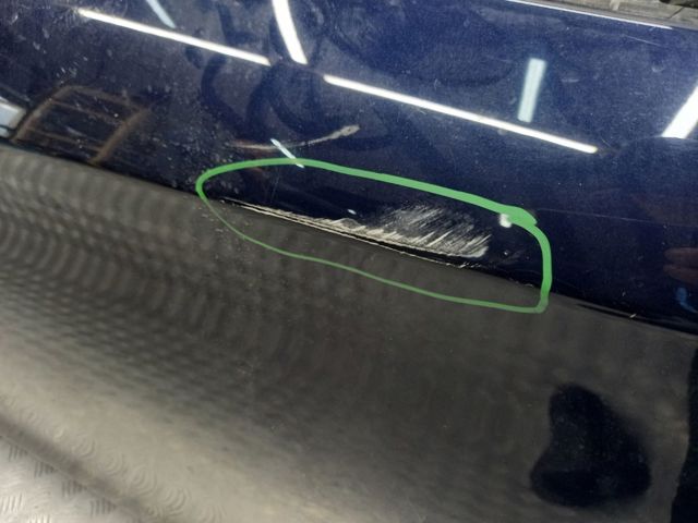 Пассажирская передняя дверь A2227200205 MERCEDES