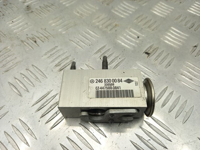 Клапан trv кондиционера для mercedes benz c117 cla-klasse 2013-2019 A2468300084