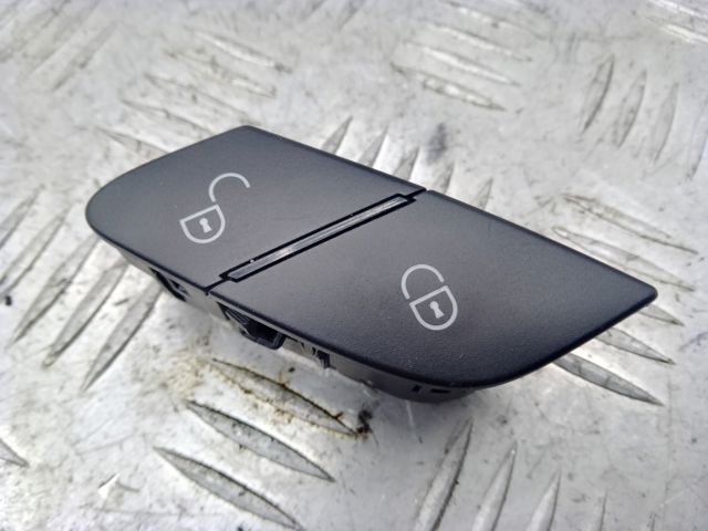 MERCEDES A25182010109174 в наличии Николаев