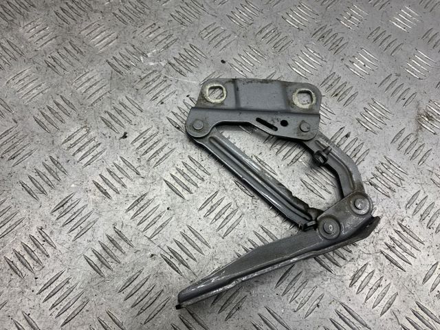 MERCEDES A2518800328 Петля капота левая в наличии Одесса
