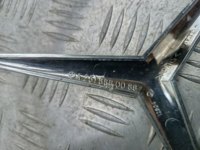2518880086 MERCEDES Эмблема решетки радиатора купить в Сумы