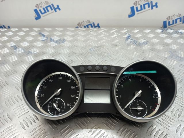 MERCEDES A2519005900 в наличии Львов