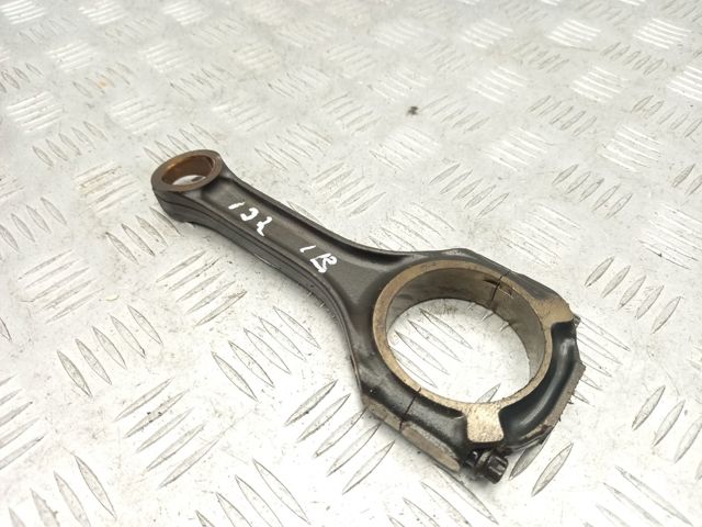 Шатун поршня двигателя A2780300520 MERCEDES