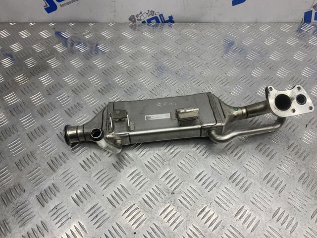 Радиатор системы EGR рециркуляции выхлопных газов A6421400275 MERCEDES