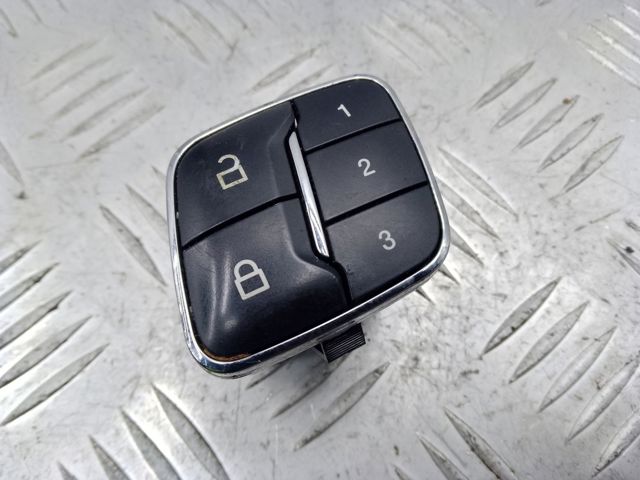 FORD BB5T14776AC3JA6 Кнопка блокировки дверей в наличии Ужгород