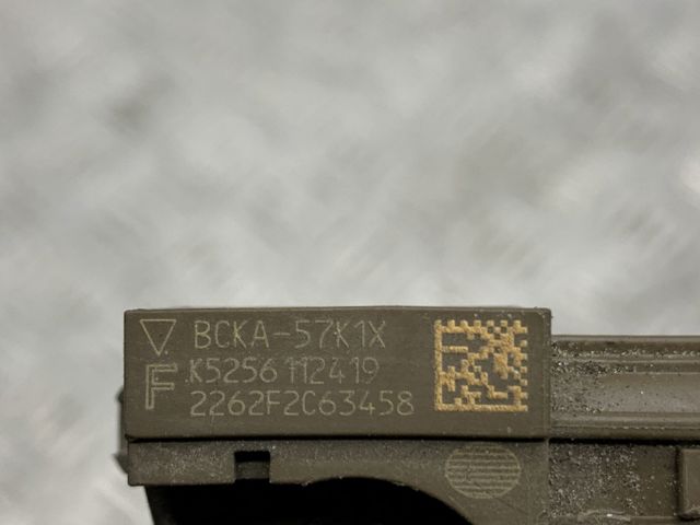 Датчик Айрбег передний BCKA57K1X MAZDA