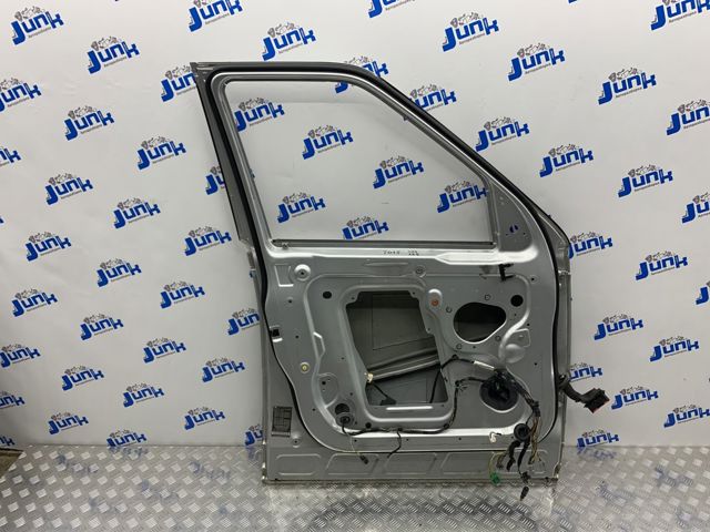 LAND ROVER BDA790090 Дверь передняя левая в наличии Ирпень