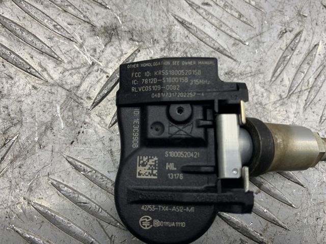 Датчик давления шин BHA437140A MAZDA