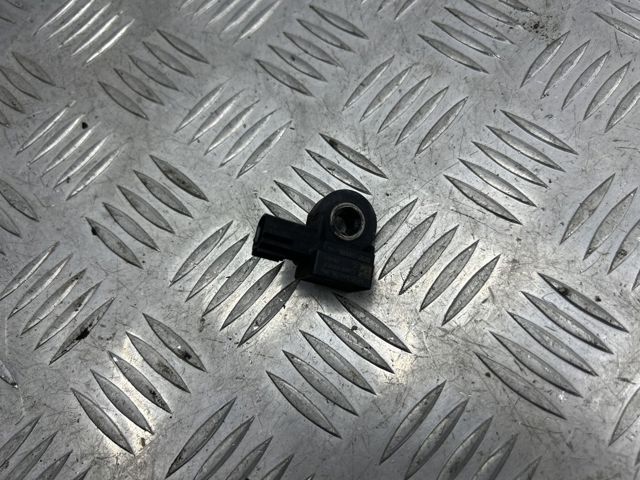 LAND ROVER BJ3214B006AA Датчик удара в наличии Ирпень