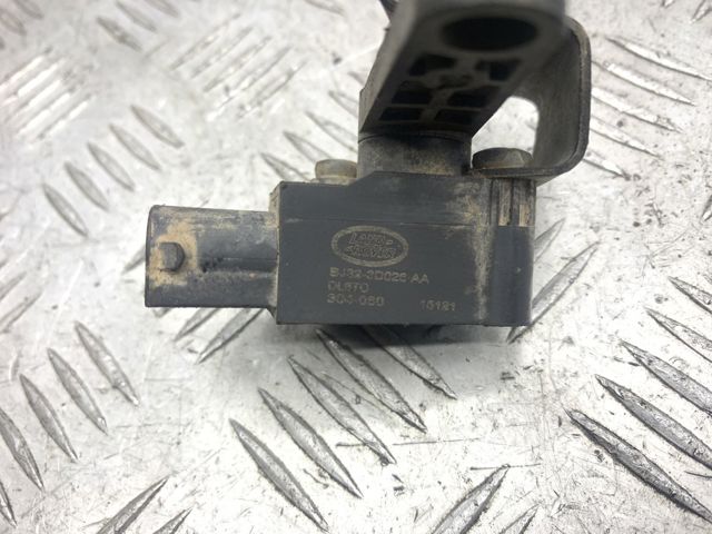 LAND ROVER BJ323D026AA в наличии Ужгород
