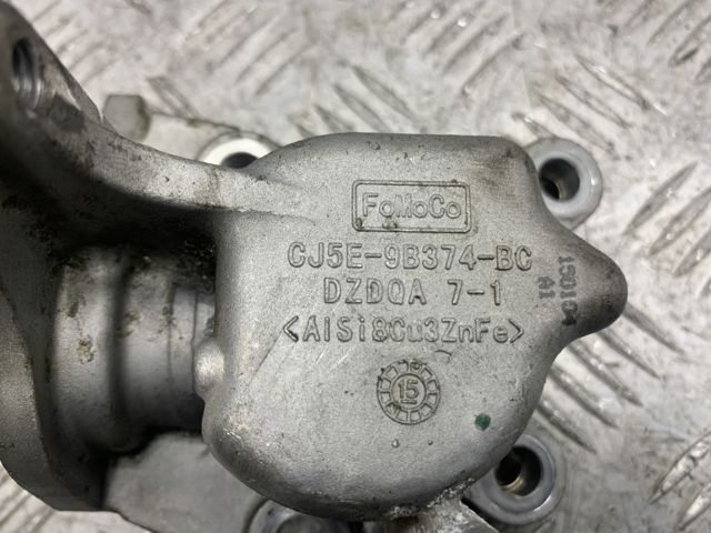 Кронштейн топливного насоса ТНВД CJ5E9B374BC LAND ROVER