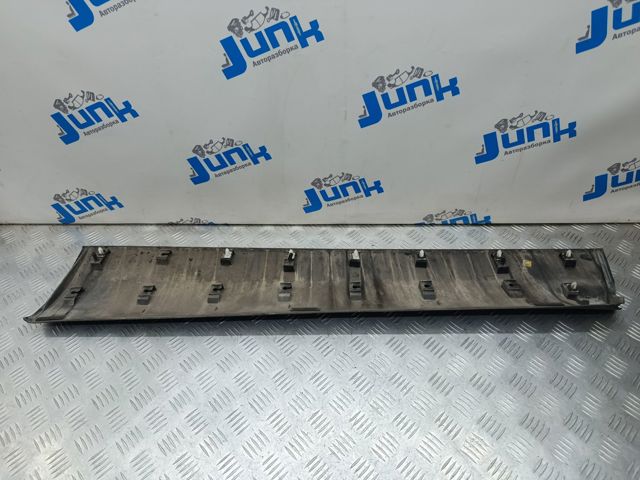 FORD CJ5Z7820879AA Молдинг двери передней левой нижний в наличии Кривой Рог