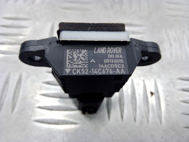 Датчик Айрбег передний CK5214C676AA LAND ROVER