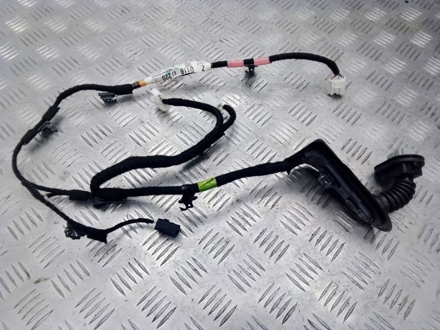D11B67220 MAZDA Жгут проводов задней двери купить в Хмельницкий