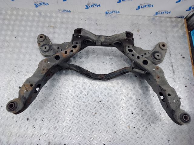 Крабобалка задней подвески DB5Z5R003F FORD
