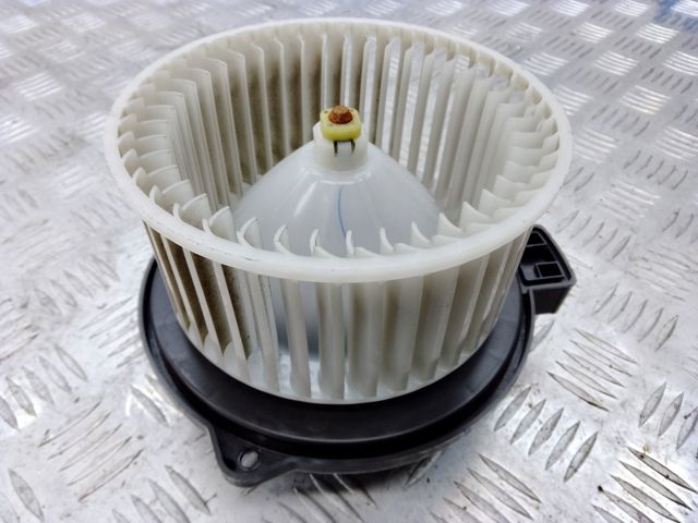 DD2F61B10 Мотор вентилятора печки (отопителя салона) купить Ровно
