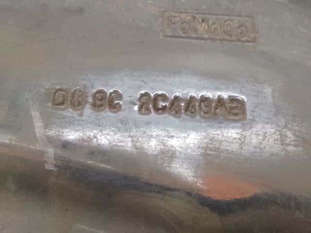 Защита тормозного диска, переднего, правого DG9Z2K004B FORD