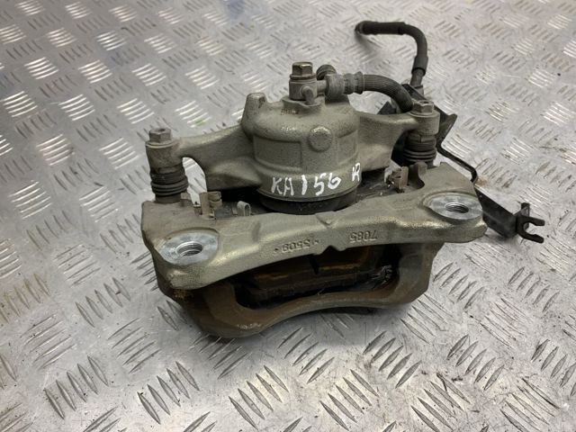Суппорт тормозной передний правый DGY93398Z MAZDA