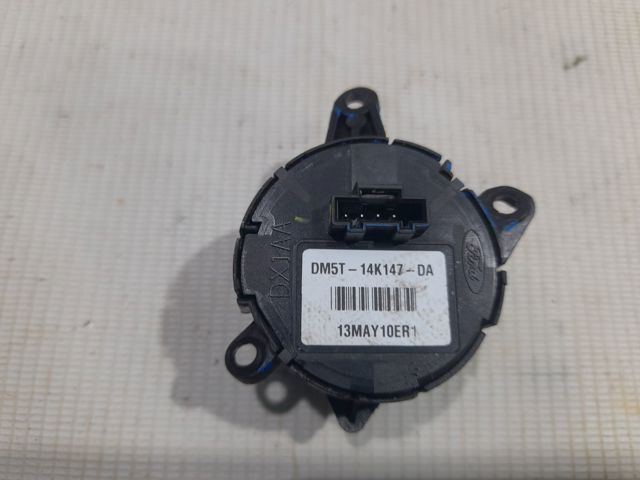 Блок кнопочных переключателей рулевого колеса DM5T14K147DA FORD