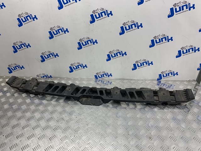 DQN500011 Кронштейн бампера заднего центральный купить Житомир