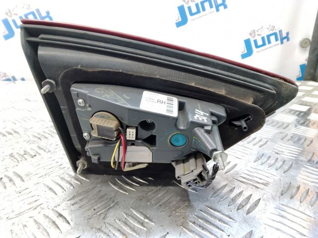 FORD DS7313A602AD Фонарь задний правый внутренний в наличии Запорожье