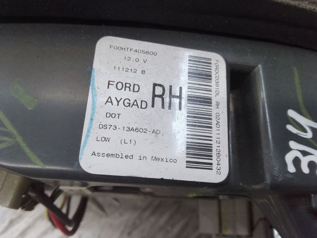 FORD DS7313A602AD Фонарь задний правый внутренний в наличии Павлоград