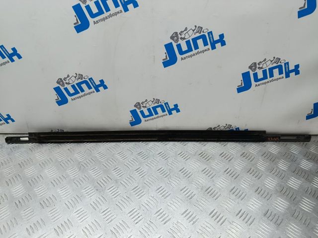 DS7Z5425861A FORD Молдинг двери задней левой купить в Украина