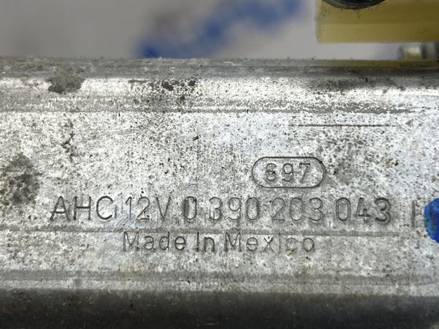 Механизм регулировки сиденья DS7Z9661711M FORD