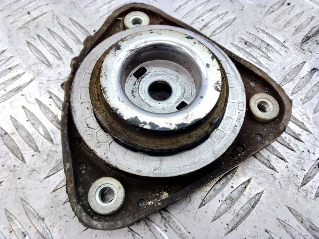 Опора переднего левого амортизатора  DV6Z18198D FORD