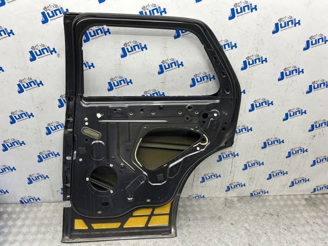 Дверь пассажирская задняя правая FB5Z7824630A FORD