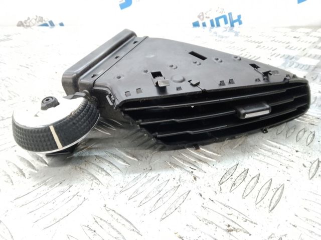Вентиляция передка GJ5Z19893CA FORD