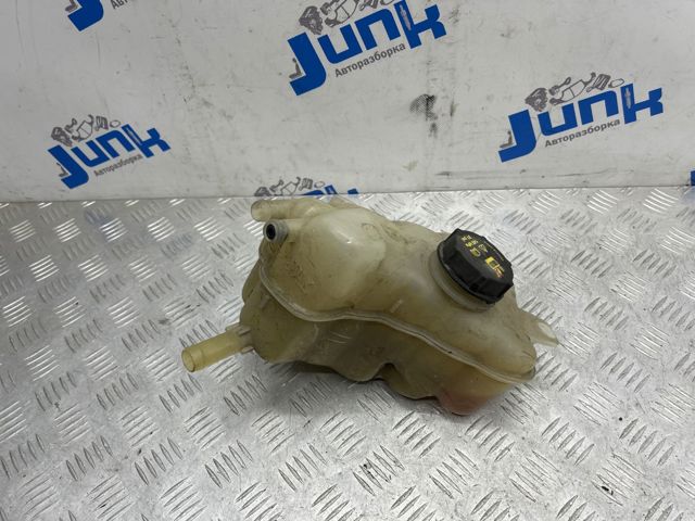  Расширительный бачок Форд Мондео V