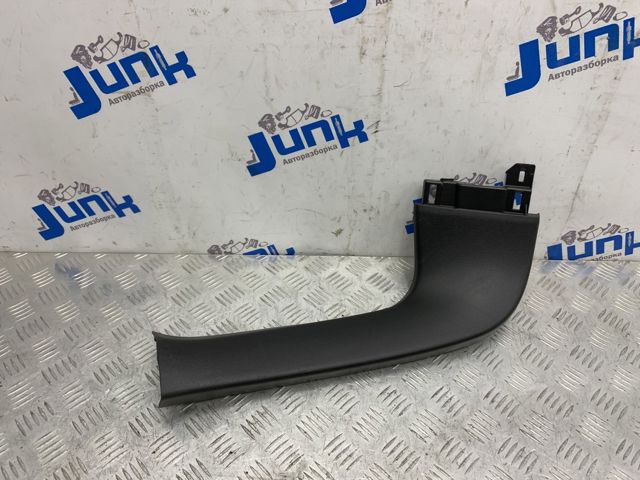 Обшивка багажника KB7W68950 MAZDA