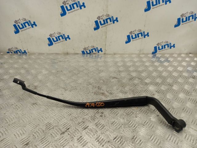 Поводок дворника KD2W67321 MAZDA