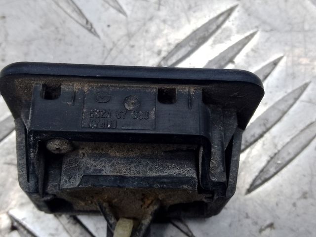Кнопка салона привода крышки багажника (двери 3/5-й (ляды) KD45676S0B MAZDA