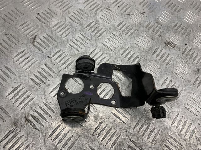 LR001063 LAND ROVER купить в Тернополь