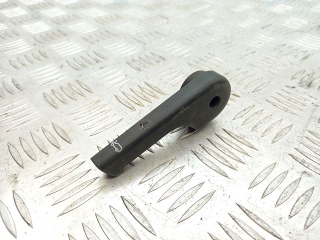 Рычаг открывания капота LR002367 LAND ROVER