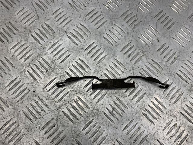 Пружинная защелка суппорта LR002526 LAND ROVER