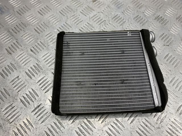 Радиатор печки LR002632 LAND ROVER