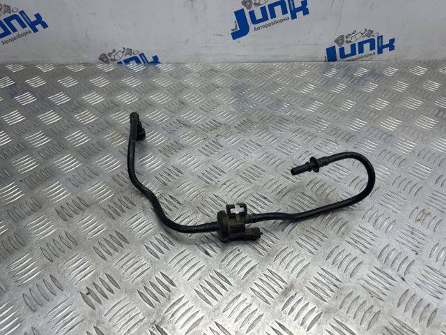 Клапан топливного абсорбера LR010749 LAND ROVER