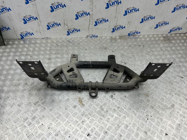 LR016868 Суппорт радиатора нижний (монтажная панель крепления фар) купить Украина