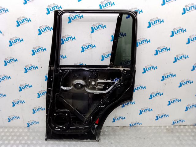 Задняя правая дверь LR018598 LAND ROVER
