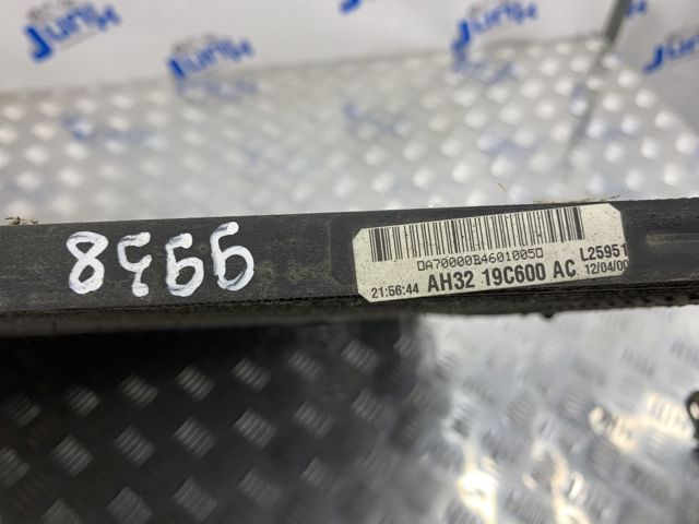 Конденсатор кондиционера LR021824 LAND ROVER