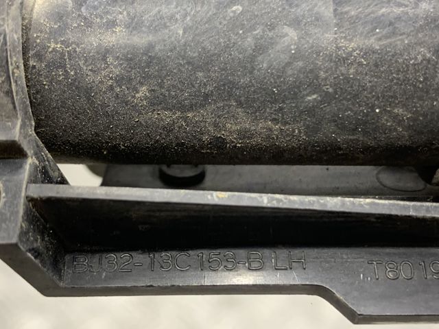 Подъемный цилиндр LR024211 LAND ROVER